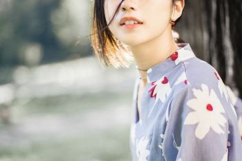摩瑪廣場擺攤賺錢嗎